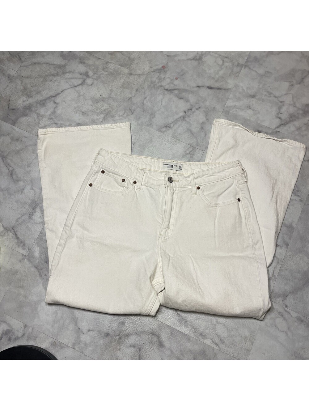 Abercrombie & Fitch Bootcut Jeans Womens 29 XShort Cream White Denim Long